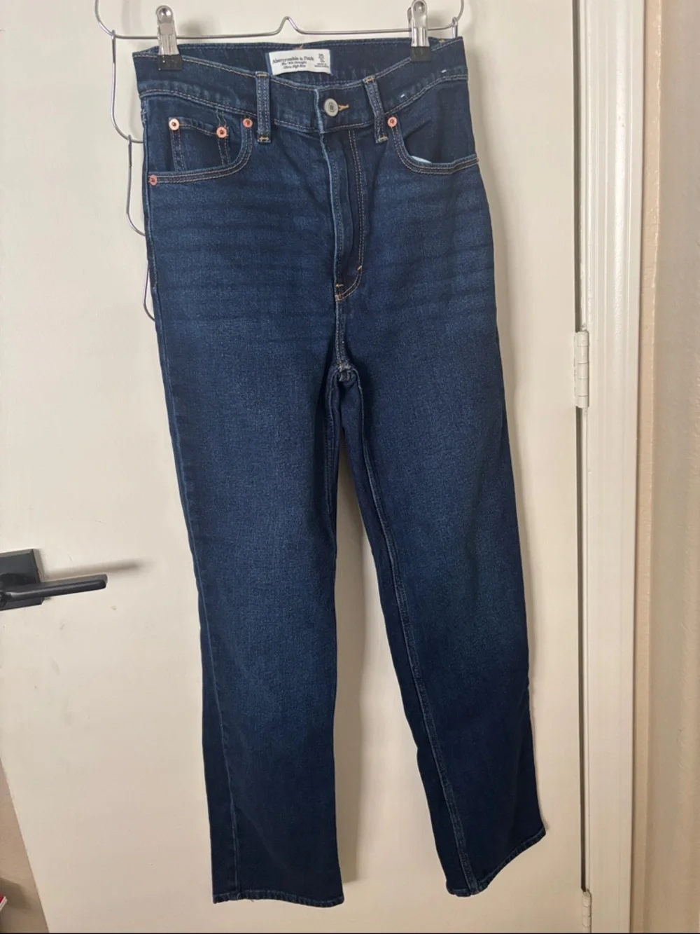 Abercrombie & Fitch Dark blue jeans - Picture 3 of 4